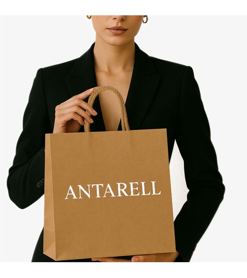 Sacs papier personnalisés camel grand format Antarell avec gravure à chaud blanche contemporaine