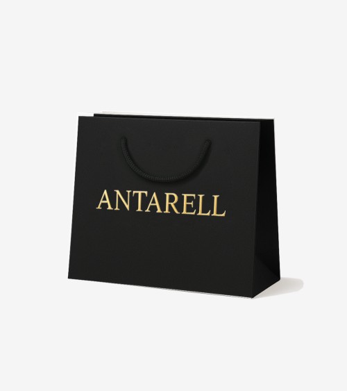 Sacs papier personnalisés luxe noir horizontal grand format avec marquage à chaud or, poignées cordon tressé, made in France