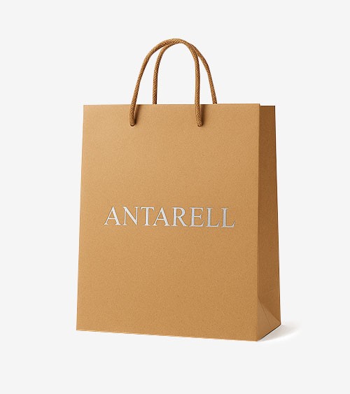 Sacs papier personnalisés camel grand format Antarell avec logo fini argenté gravé à chaud